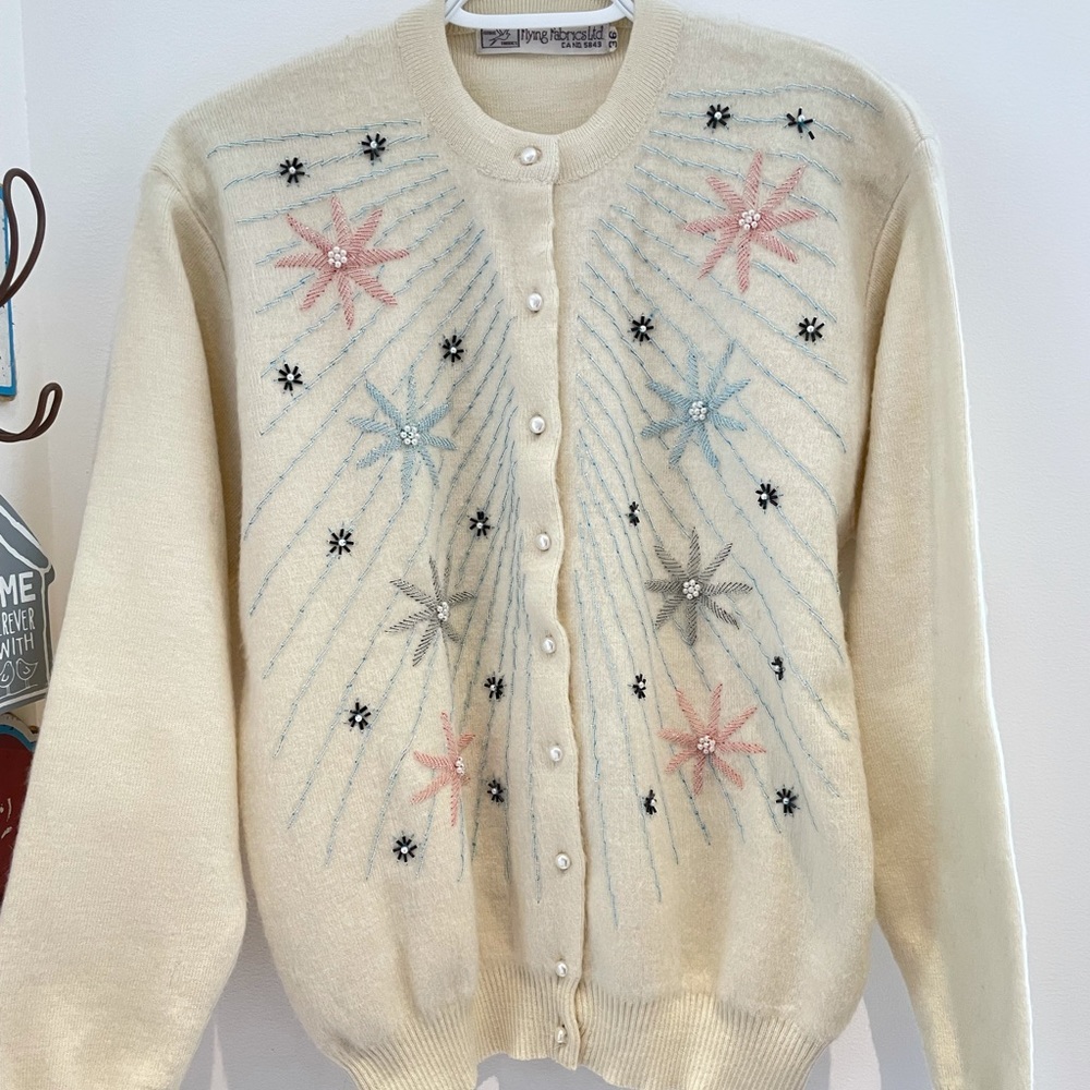 Vintage embroidered cream beaded cardigan size uk36